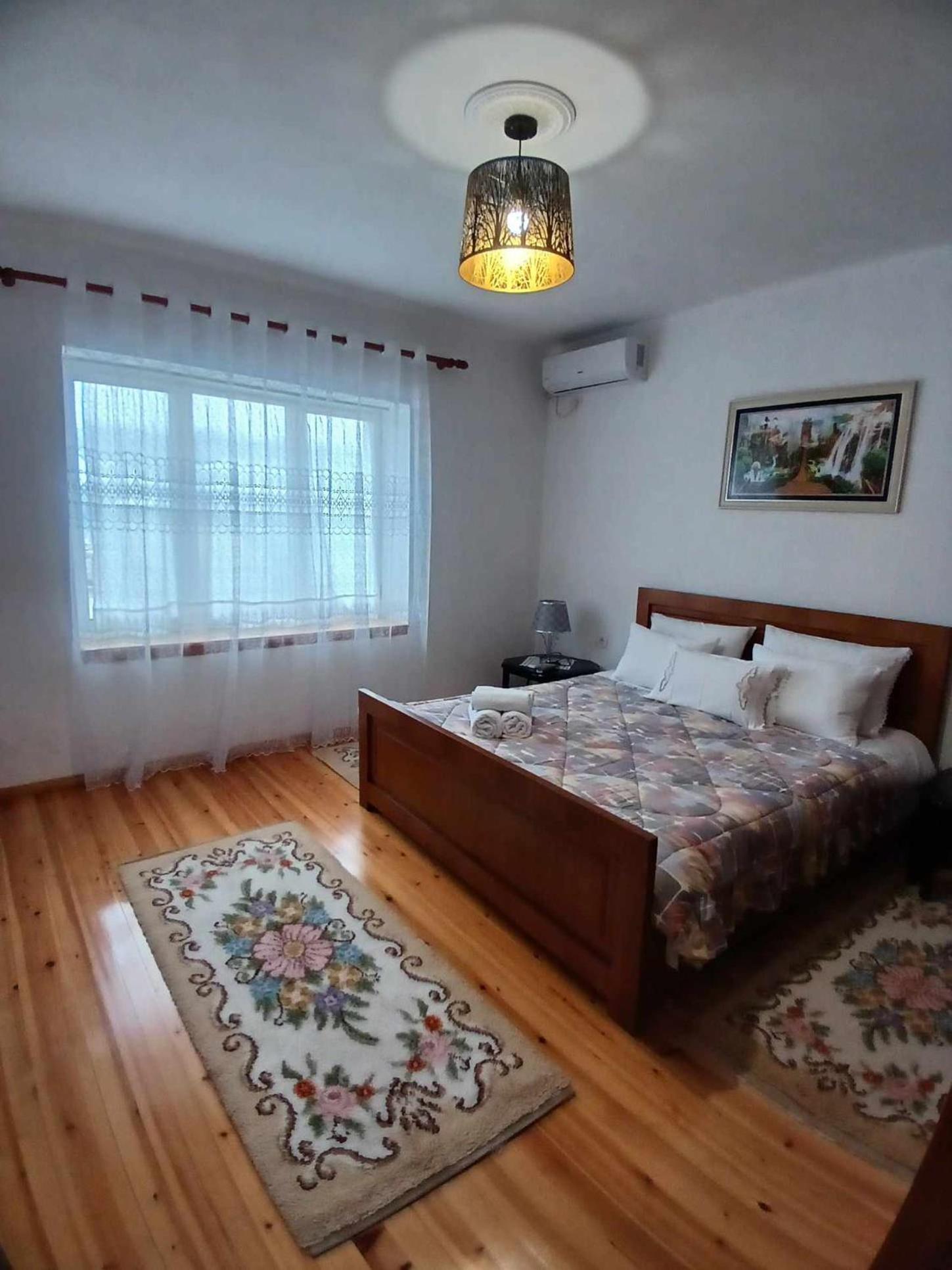 Eniguesthouse Gjirokastra Zewnętrze zdjęcie